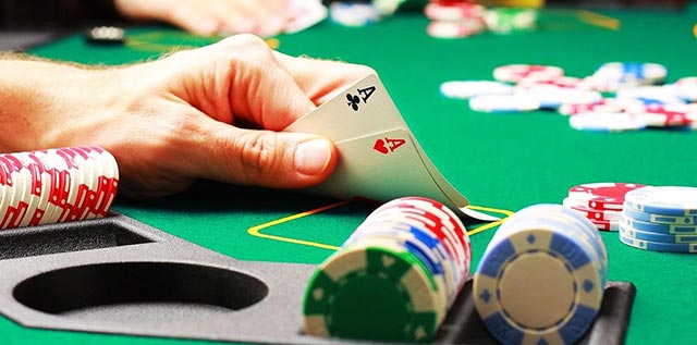 Steal Poker Là Gì? Những Chiến Thuật Chơi Steal Poker Hiệu Quả