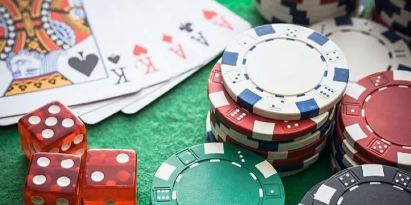 Hướng dẫn chi tiết chơi bài poker 7 lá và cách nâng cao số tiền thắng